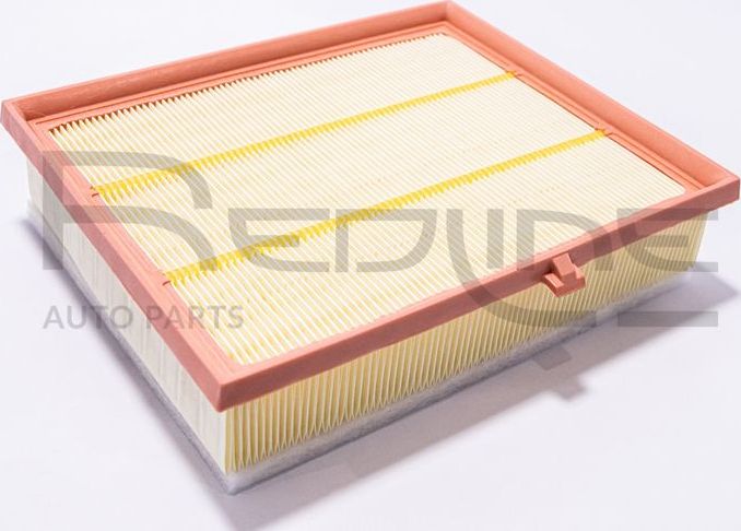 Воздушный фильтр RED Line для Toyota Auris II 2015-2018. Артикул 36TO058