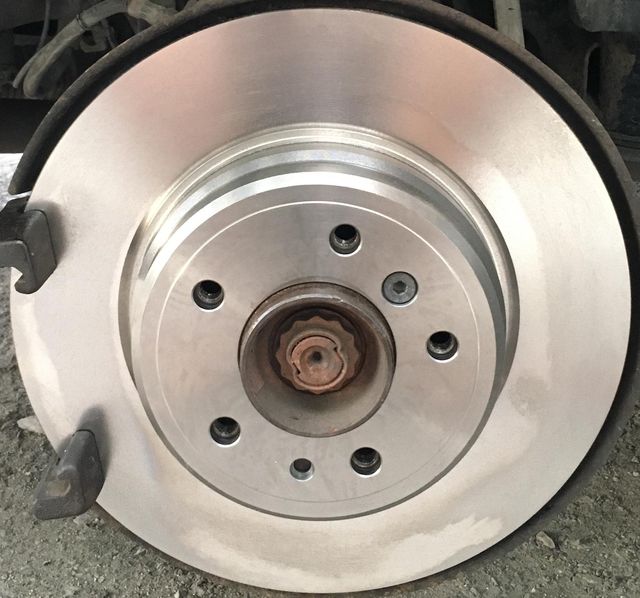 Тормозной диск Bosch. Артикул 0 986 478 095