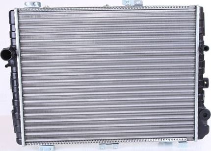 Радиатор охлаждения двигателя Nissens. Артикул 604411