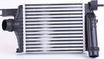 Интеркулер Nissens ** FIRST FIT ** для Dacia Duster I 2013-2018. Артикул 96479