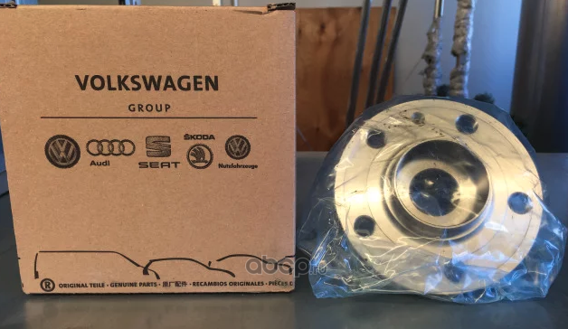 Ступица колеса VAG. Артикул 6C0407621