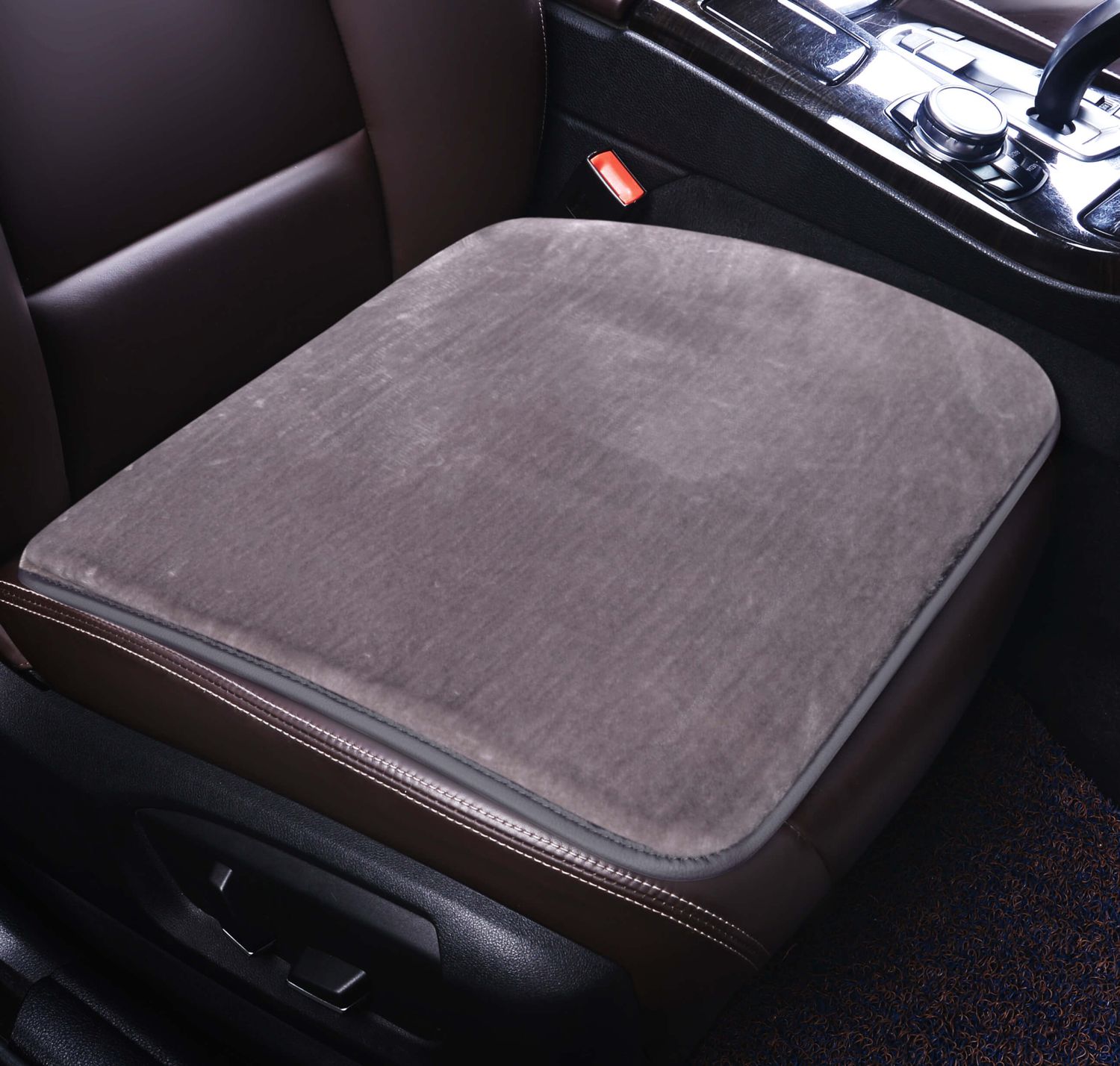 Накидка универсальная PSV Mutton 45х45 на сидения, цвет Светло-Серый. Артикул 132241