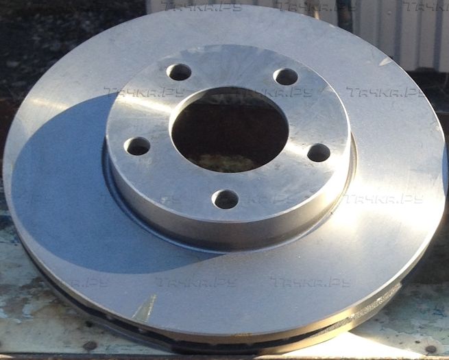 Тормозной диск Bosch передний для Mazda 5 I (CR) 2005-2010. Артикул 0 986 479 179