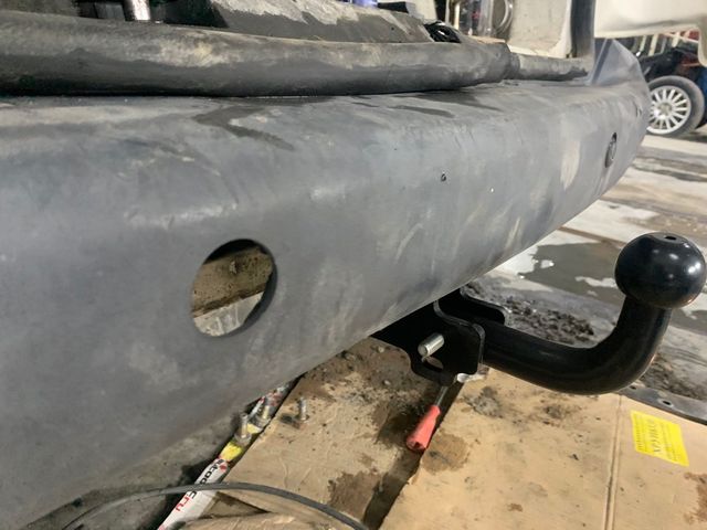 Фаркоп Garant для Volkswagen Multivan T6 фургон, микроавтобус (вкл. авто с парктроником) 2015-2026. Артикул G-V044