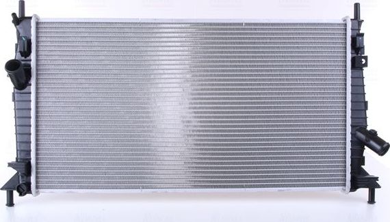 Радиатор охлаждения двигателя Nissens для Volvo V50 I 2004-2012. Артикул 62017A