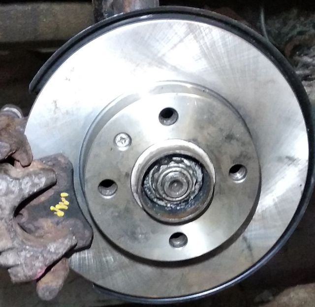 Тормозной диск Remsa задний для Volkswagen Polo III 1995-2002. Артикул 6616.00