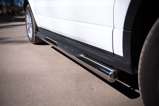 Защита порогов RusStal труба d76 с накладками (вариант 3) для Land Rover Range Rover Evoque I Dynamic 2011-2018. Артикул REDT-0006623