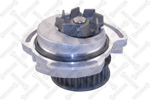 Помпа (водяной насос) Stellox для Volkswagen Polo II 1985-1994. Артикул 4512-0034-SX