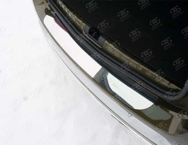 Декоративная защита RusStal на задний бампер (лист нерж. зеркальный) для Renault Duster I рестайлинг 2015-2020. Артикул RDN-002189