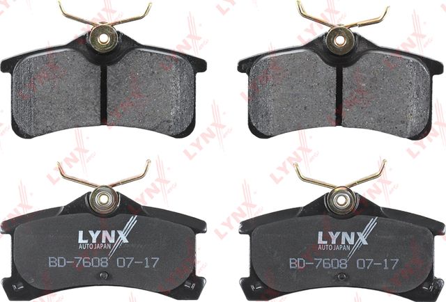 Тормозные колодки LYNXauto. Артикул BD-7608