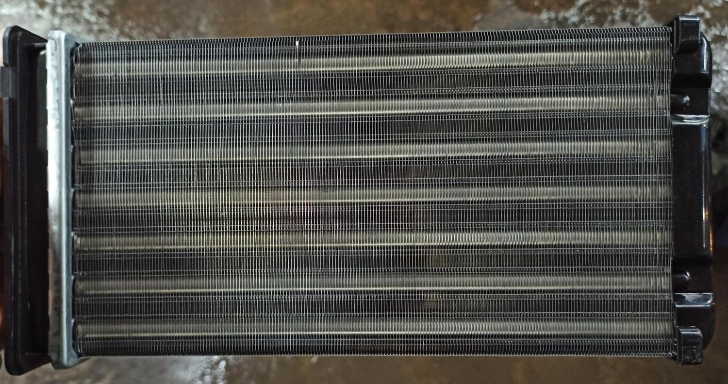 Радиатор отопителя (печки) AVA. Артикул CNA6239