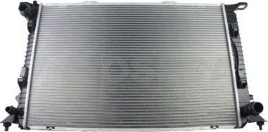 Радиатор охлаждения двигателя OSSCA для Audi A6 IV (C7) 2010-2018. Артикул 16203