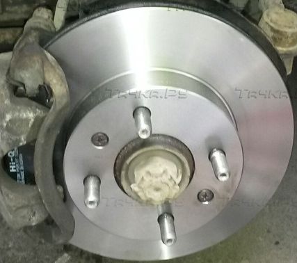 Тормозной диск Bosch передний для Hyundai Accent II 1999-2006. Артикул 0 986 479 377