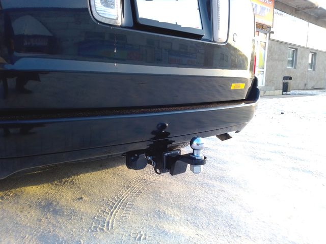 Фаркоп Halty для Toyota Probox 2WD/4WD I 2002-2014. Американский квадрат. Артикул TProb_V2-E (H.T67.E)