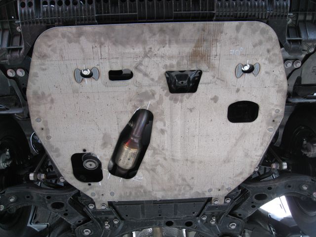 Защита алюминиевая Alfeco для картера и КПП Toyota Corolla E140, E150 2006-2013. Артикул ALF.24.34 AL4