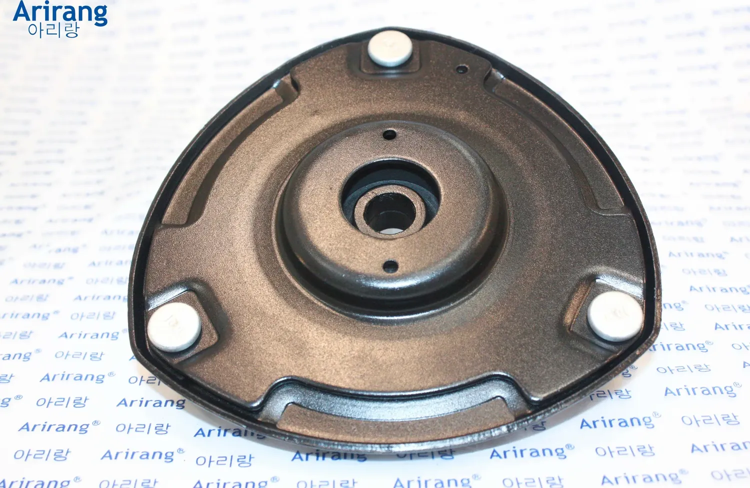 Опора переднего амортизатора (Arirang). Артикул ARG241059