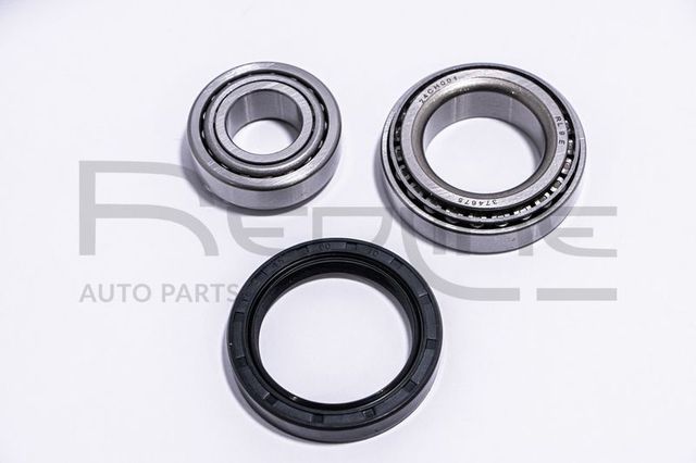 Ступичный подшипник (комплект) RED Line задний для Chrysler Voyager II 1990-1995. Артикул 24CH001