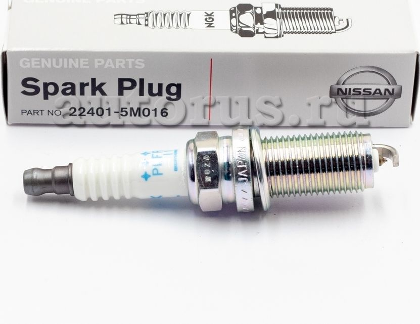 Свеча зажигания Nissan. Артикул 224015M016