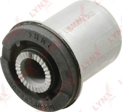 Сайлентблок заднего рычага подвески LYNXauto. Артикул B8518