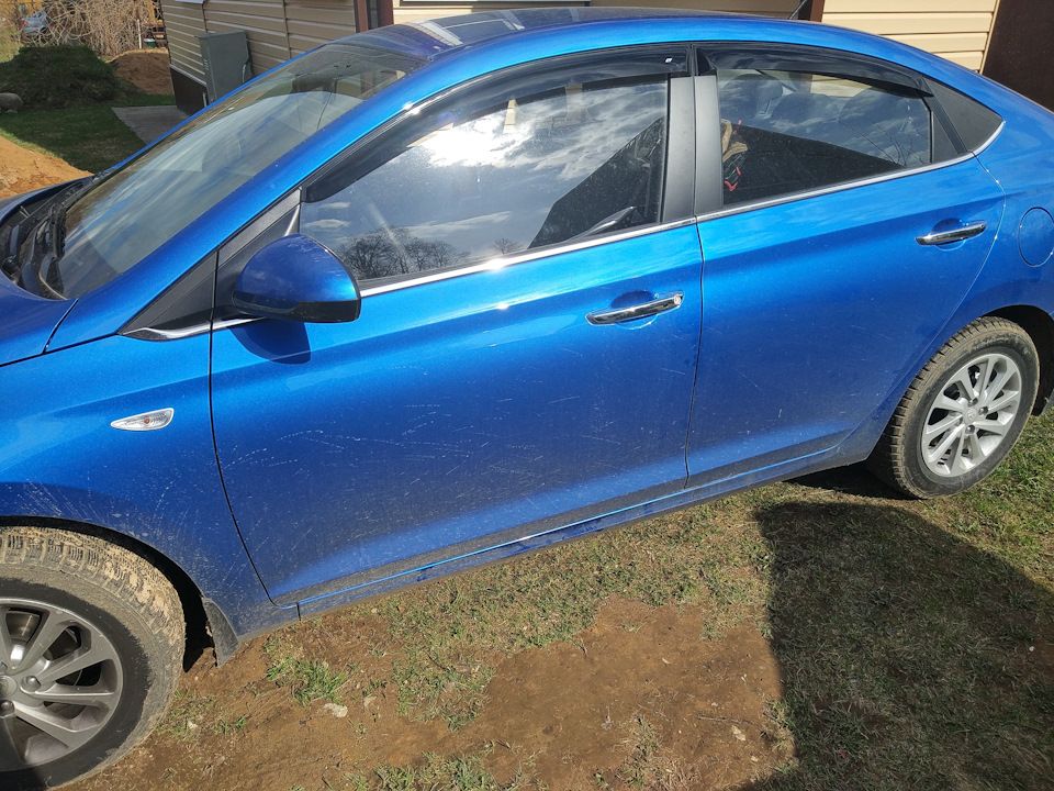 Дефлекторы Cobra Tuning для окон Hyundai Solaris II седан 2017-2026. Артикул H25617