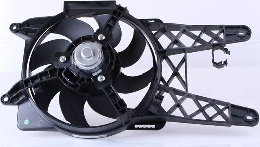 Вентилятор радиатора двигателя Nissens (полимерный материал). Артикул 85138