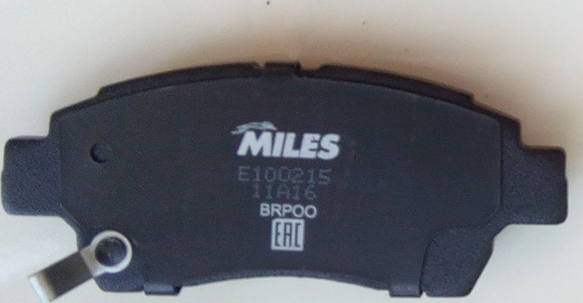Тормозные колодки Miles (Semi-Metallic). Артикул E100215