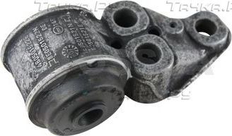 Сайлентблок задней балки OSSCA правый для Volkswagen Passat B5 1996-2005. Артикул 01406