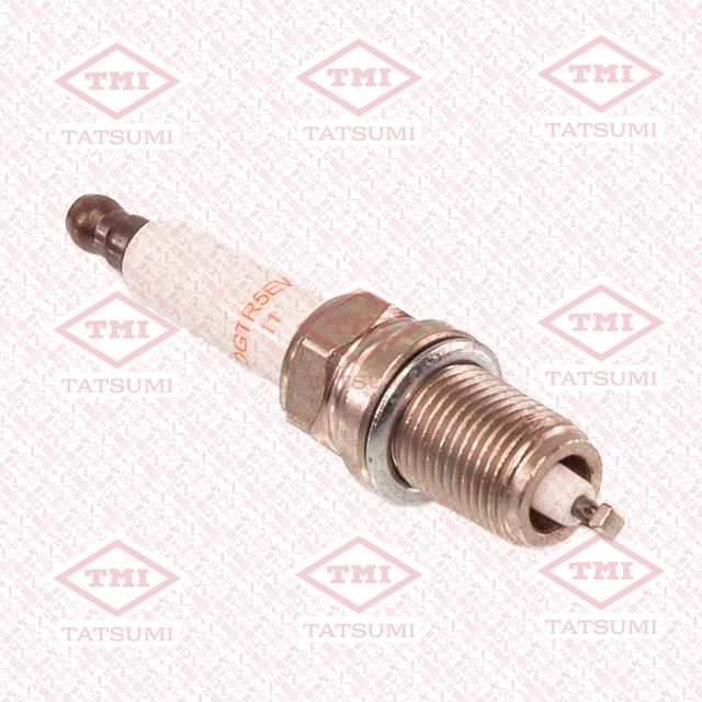 Свеча зажигания (Tatsumi). Артикул THS4011