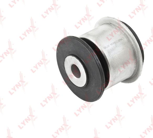 Сайлентблок переднего рычага подвески LYNXauto. Артикул C9454