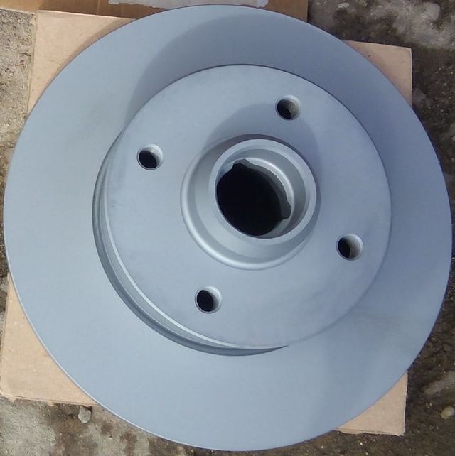 Тормозной диск ATE задний для Volkswagen Scirocco II 1985-1992. Артикул 24.0110-0111.1