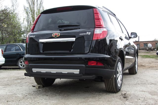 Защита Slitkoff заднего бампера d57+d42 двойная радиусная для Geely Emgrand X7 рестайлинг 2016-2026 Черная. Артикул GAFX71613B