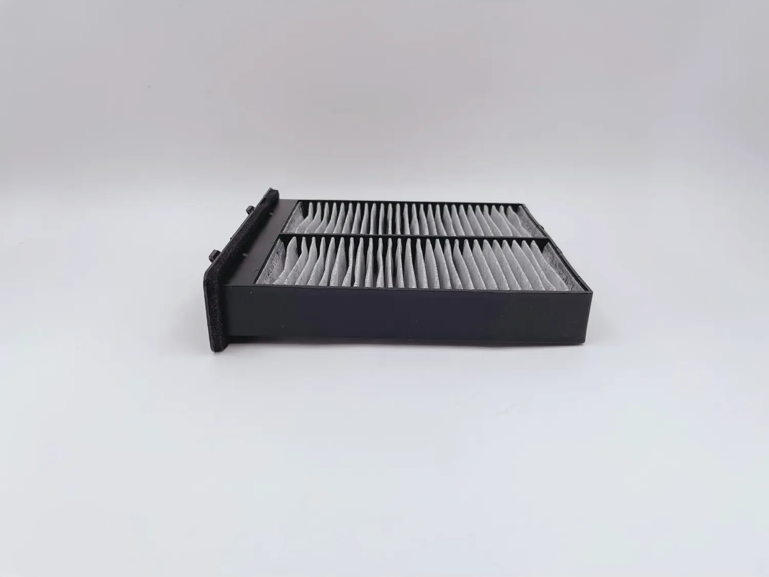 Фильтр салона угольный SUZUKI SX4 06- (BIG Filter). Артикул gb-9812/c