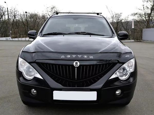 Дефлектор Vip-Tuning (длинный) для капота SsangYong Actyon I 2006-2010. Артикул SSY01