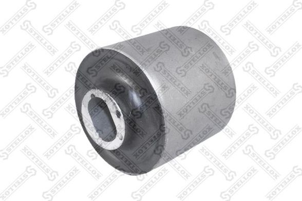 Сайлентблок переднего рычага подвески Stellox. Артикул 87-03319-SX