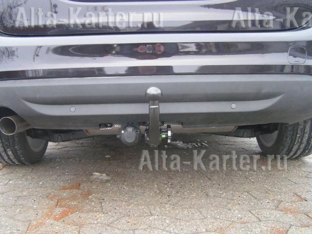 Фаркоп Westfalia для Volvo V60 2010-2018. Быстросъемный крюк. Артикул 320072600001