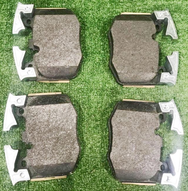 Тормозные колодки Delphi (Low-Metallic) передние для BMW 5 VII (G30/G31) 2016-2026. Артикул LP3235