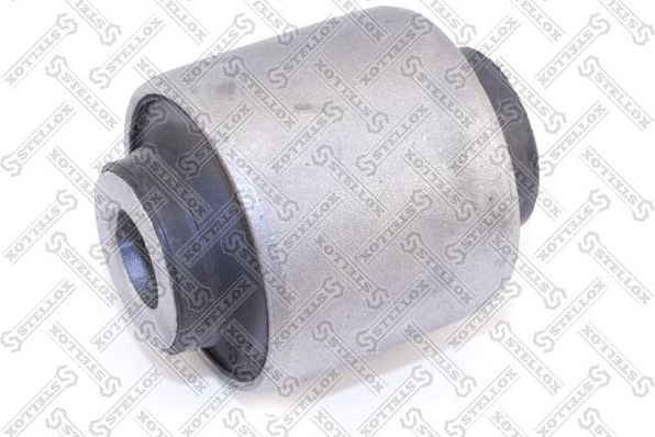 Сайлентблок переднего рычага подвески Stellox задний правый/левый нижний для Dodge Caliber I 2007-2012. Артикул 77-00045-SX
