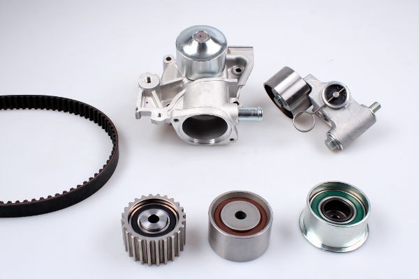 Помпа (водяной насос) с комплектом ремня ГРМ Hepu. Артикул PK17200