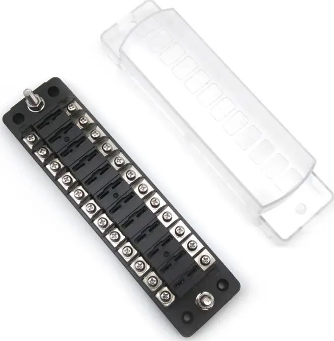 Держатель предохранителей РИФ 12 шт. с крышкой. Артикул RIF22-9-0311012