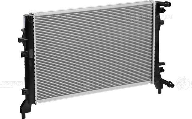 Радиатор охлаждения двигателя Luzar для Skoda Yeti I 2009-2015. Артикул LRc 18Bn