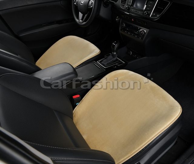 Накидка универсальная CarFashion Muton Mini из искусственного меха на переднее сиденье авто, цвет Бежевый. Артикул 23052