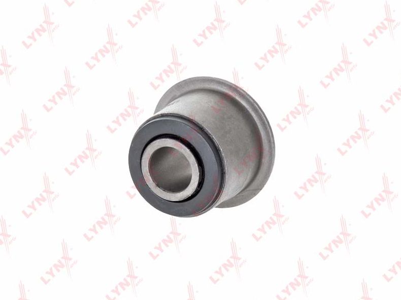 Сайлентблок переднего рычага подвески LYNXauto. Артикул C8582