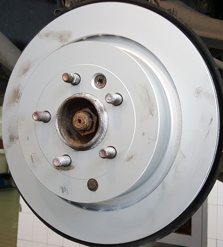 Тормозной диск Bosch. Артикул 0 986 479 492