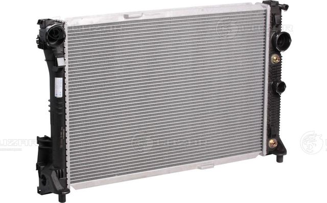 Радиатор охлаждения двигателя Luzar для Mercedes-Benz GLK-Класс I (X204) 2008-2015. Артикул LRc 15113