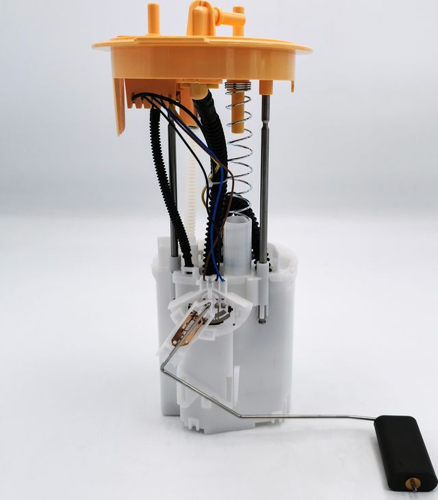 EFM1150604 Топливный бензонасос в сборе VAG PASSAT (3C2) PASSAT Variant (3C5) VA (Achr). Артикул EFM1150604