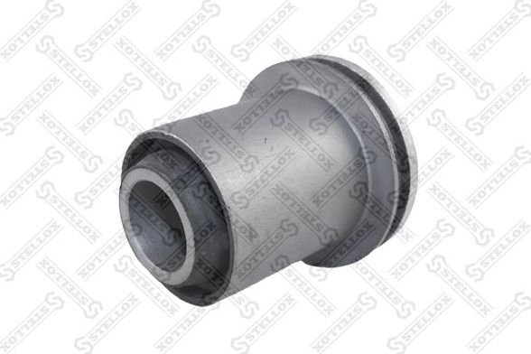 Сайлентблок переднего рычага подвески Stellox. Артикул 87-74131-SX