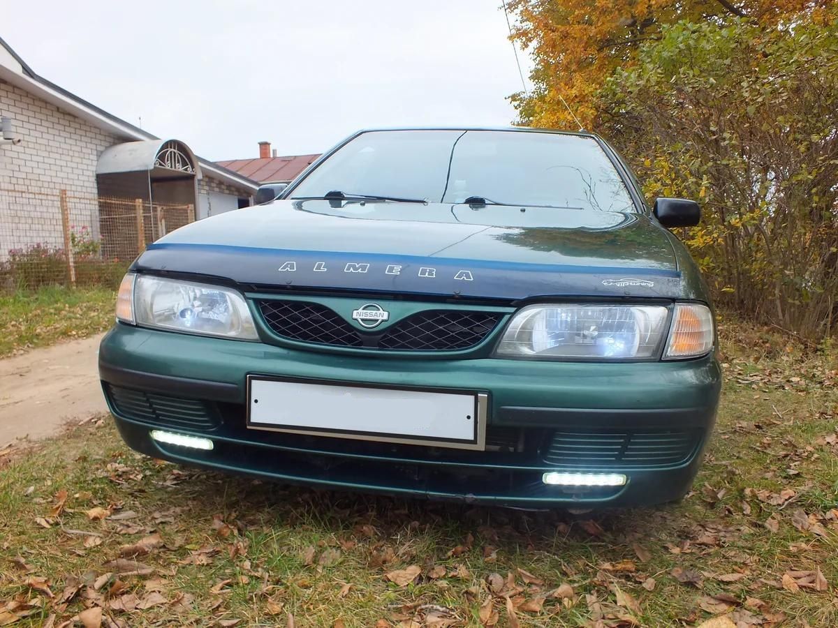 Дефлектор VT52 для капота Nissan Almera I N15 седан 1995-2000. Артикул NS02VT