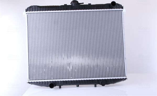 Радиатор охлаждения двигателя Nissens. Артикул 62069A