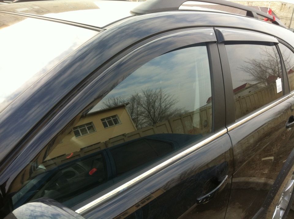 Дефлекторы Cobra Tuning для окон Chevrolet Captiva I 2006-2011. Артикул C31606