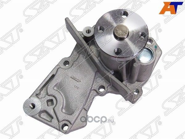 Помпа водяная FORD FOCUS 03- с прокладкой (SAT). Артикул STF251